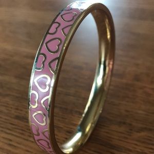 Pretty pink heart bangle